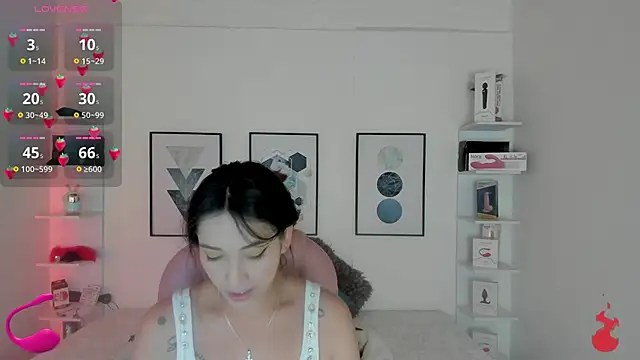 Snapshot of cristal__hot_1 chatting on 18, 1, 2025 cristal hot 1 online show from 18, 1, 2025