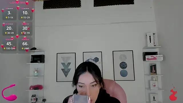 Snapshot of cristal__hot_1 chatting on 20, 1, 2025 cristal hot 1 online show from 20, 1, 2025