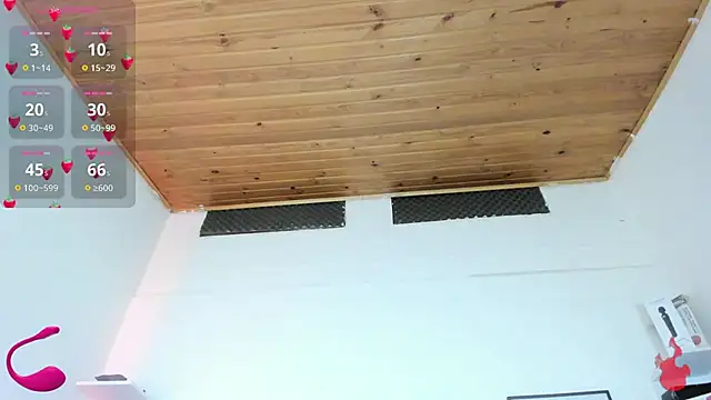 Snapshot of cristal__hot_1 chatting on 31, 1, 2025 cristal hot 1 online show from 31, 1, 2025