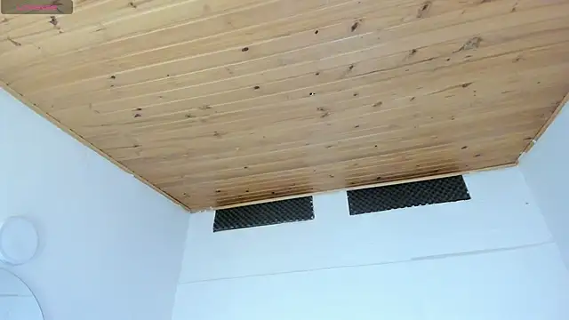 Snapshot of cristal__hot_1 chatting on 15, 2, 2025 cristal hot 1 online show from 15, 2, 2025