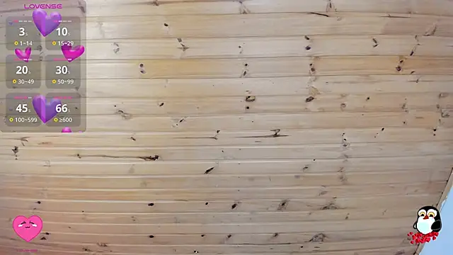 Snapshot of cristal__hot_1 chatting on 4, 3, 2025 cristal hot 1 online show from 4, 3, 2025