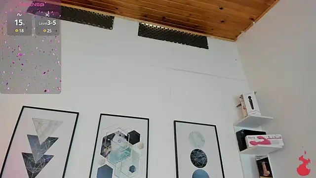 Snapshot of cristal__hot_1 chatting on 9, 3, 2025 cristal hot 1 online show from 9, 3, 2025