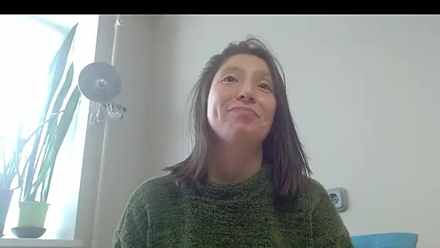 Sophi Cute online show from 16, 3, 2025