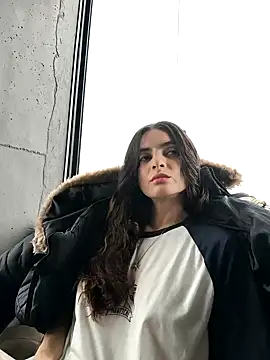 Sam Sara online show from 3, 2, 2025