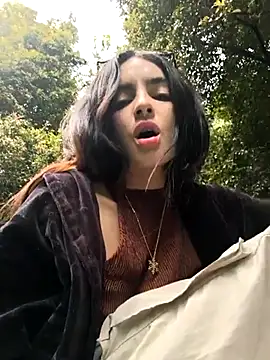 Sam Sara online show from 8, 3, 2025