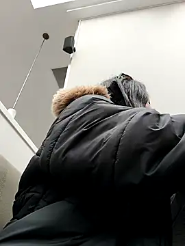 Sam Sara online show from 22, 3, 2025