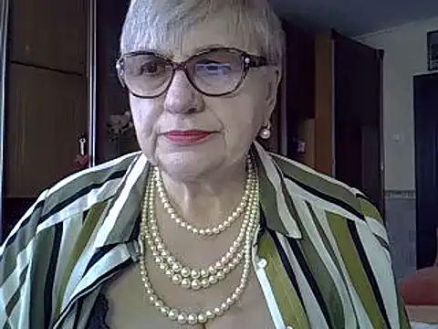 SweetCherry27 online show from 9, 2, 2025