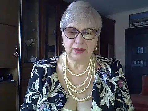 SweetCherry27 online show from 15, 2, 2025