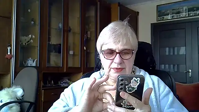 SweetCherry27 online show from 14, 3, 2025