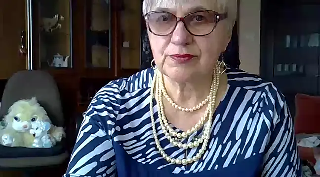 SweetCherry27 online show from 16, 3, 2025