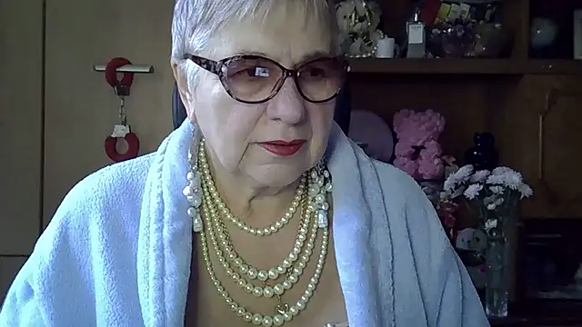 SweetCherry27 online show from 14, 10, 2025