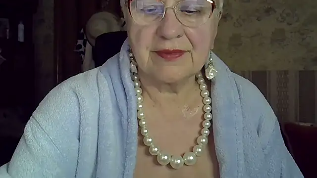 Snapshot of SweetCherry27 chatting on 2, 6, 2026 SweetCherry27 online show from 2, 6, 2026