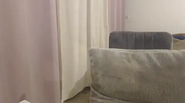 hugemachohandsome online show from 22, 2, 2025