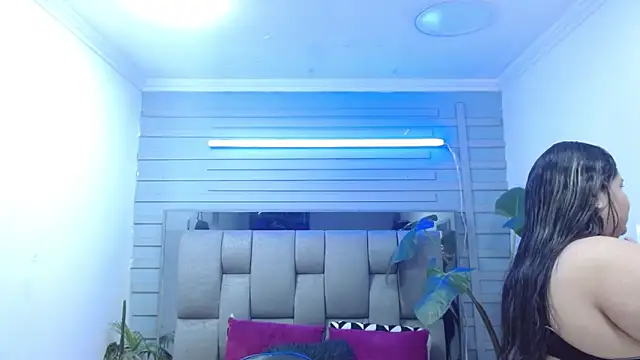 evelin zaens online show from 18, 4, 2026