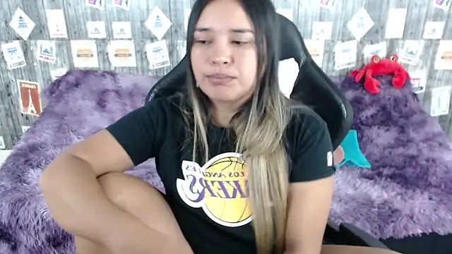 SaraCrow online show from 25, 1, 2025