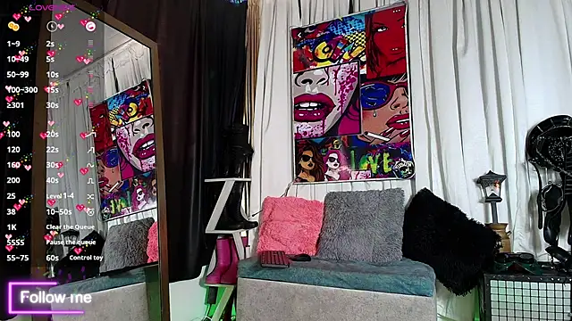 LatexDevil Blondie online show from 25, 2, 2025