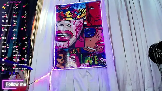 LatexDevil Blondie online show from 3, 3, 2025