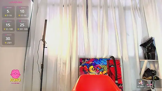 LatexDevil Blondie online show from 5, 2, 2026