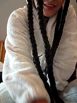 bellapaty online show from 4, 12, 2025