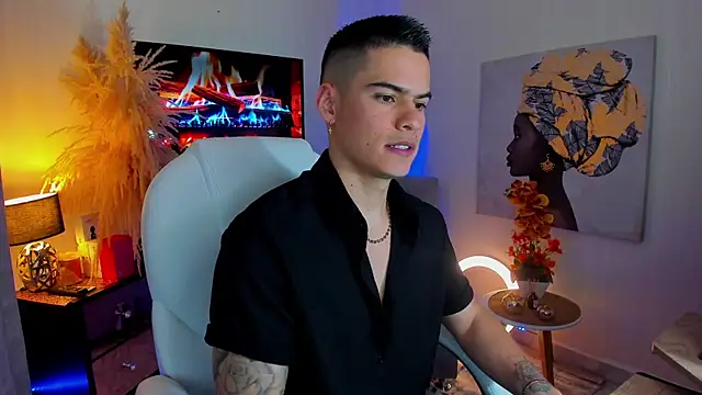 Matias Murrier online show from 1, 2, 2025