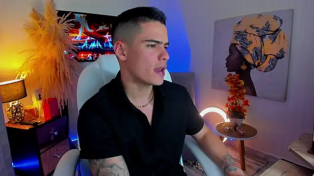 Matias Murrier online show from 1, 2, 2025