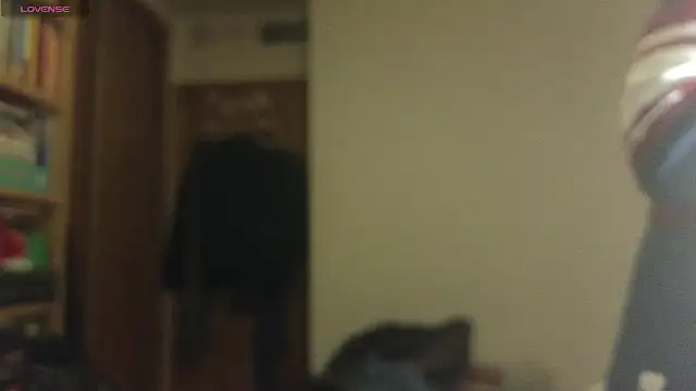 curiosillo83 online show from 14, 3, 2025