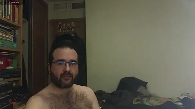 curiosillo83 online show from 18, 3, 2025