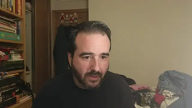 curiosillo83 online show from 28, 11, 2025