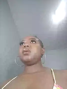 Snapshot of Sexypresh302 chatting on 9, 2, 2025 Sexypresh302 online show from 9, 2, 2025