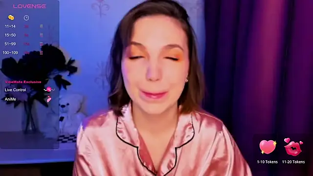 KindHazelHere  online show from 6, 1, 2026