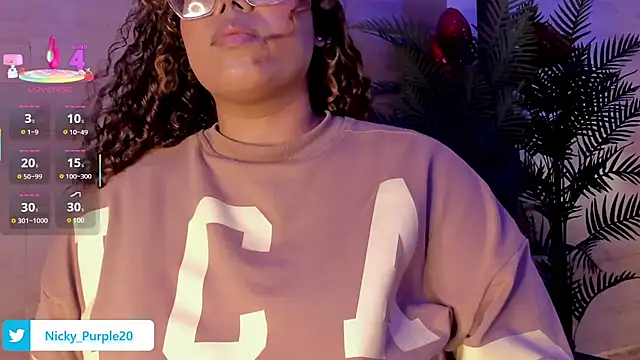  nickypurple  online show from 21, 2, 2025