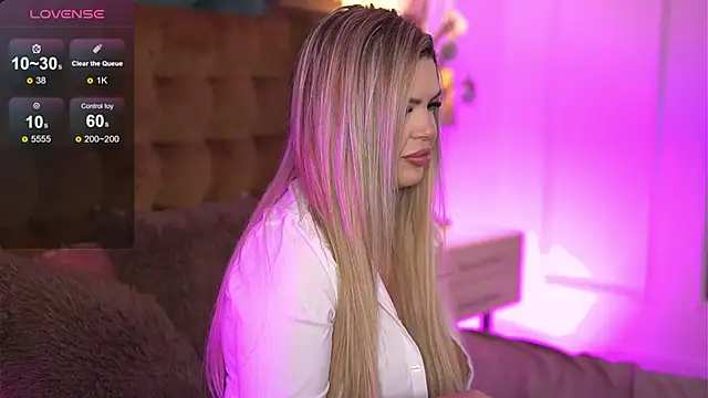 SophieBoobsX online show from 12, 2, 2025