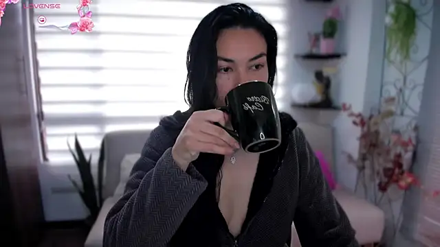 Lunlunera online show from 12, 10, 2025