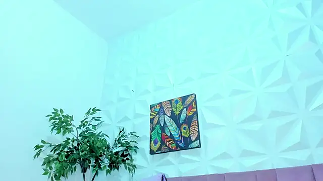 Hellen Sky online show from 25, 2, 2025