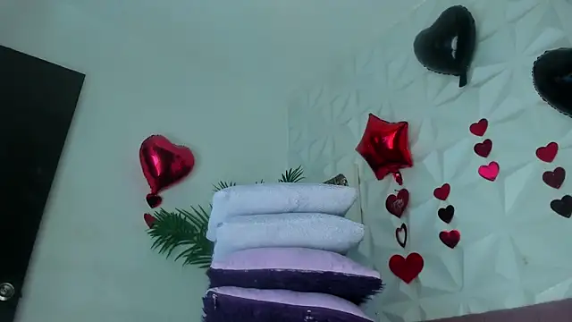 Hellen Sky online show from 14, 4, 2026