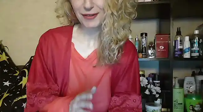 Natasha Nannette online show from 7, 3, 2025