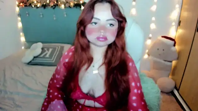 Snapshot of damn_that_booty chatting on 16, 12, 2025 damn that booty online show from 16, 12, 2025