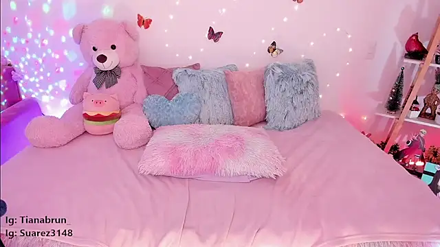 Snapshot of Zara_uwu_ chatting on 23, 1, 2025 Zara uwu online show from 23, 1, 2025