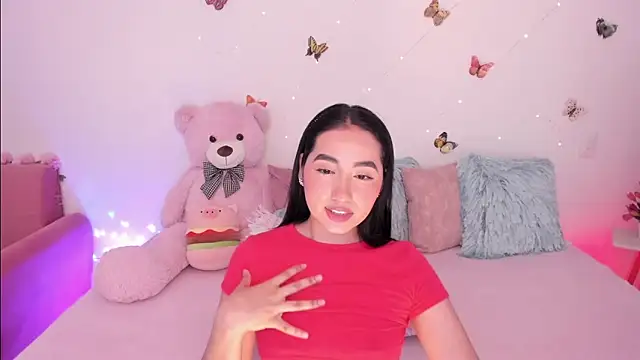 Zara uwu  online show from 23, 4, 2026