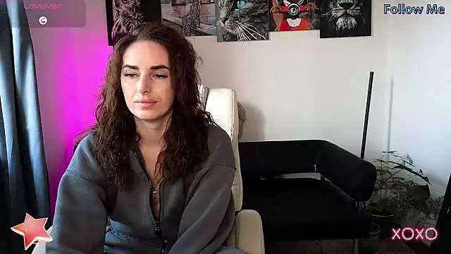 xx adrihanna xx online show from 14, 2, 2025