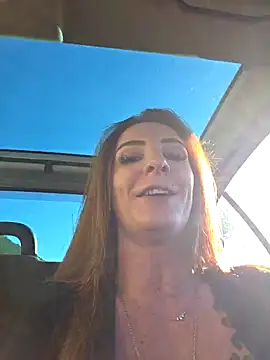 Snapshot of Ladykimberly_XOXO chatting on 17, 10, 2025 Ladykimberly XOXO online show from 17, 10, 2025