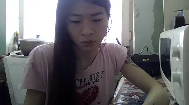 CarlyJoy online show from 19, 3, 2025