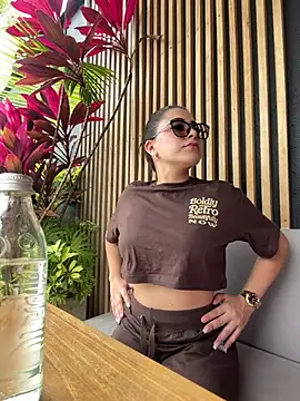 Natha Fantasy online show from 5, 4, 2026