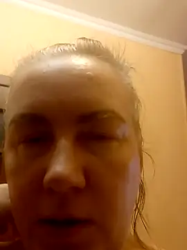 stiflers momy online show from 3, 4, 2026