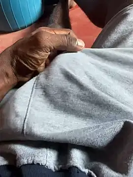 Snapshot of Yurt000 chatting on 22, 3, 2025 Yurt000 online show from 22, 3, 2025