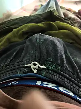 SILENT FUCKER 01 online show from 22, 3, 2026