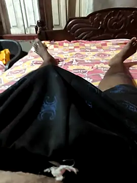 SILENT FUCKER 01 online show from 25, 3, 2026