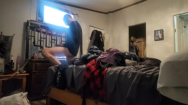 Bi curious86 online show from 1, 3, 2026