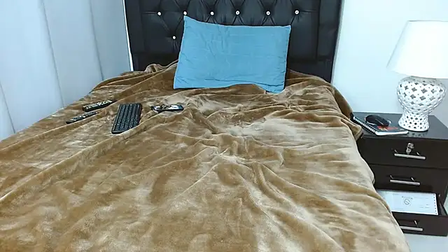 Snapshot of omarmohammedhot2 chatting on 19, 12, 2024 omarmohammedhot2 online show from 19, 12, 2024