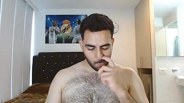 Snapshot of omarmohammedhot2 chatting on 5, 3, 2025 omarmohammedhot2 online show from 5, 3, 2025